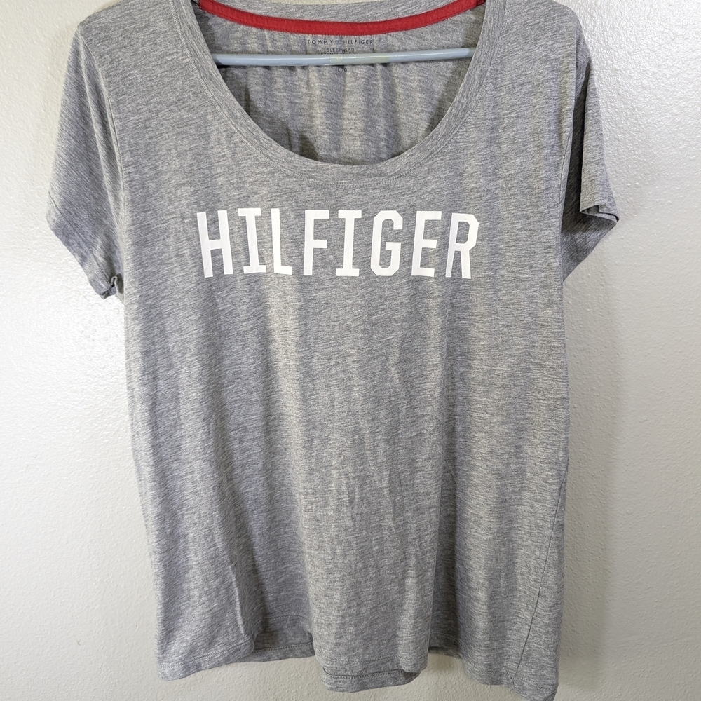 Tommy Hilfiger Gray T-Shirt